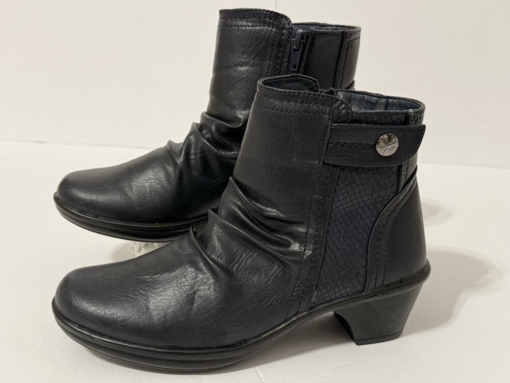 Easy Street Women's Ankle Boots, Navy Blue, Size 6 WW